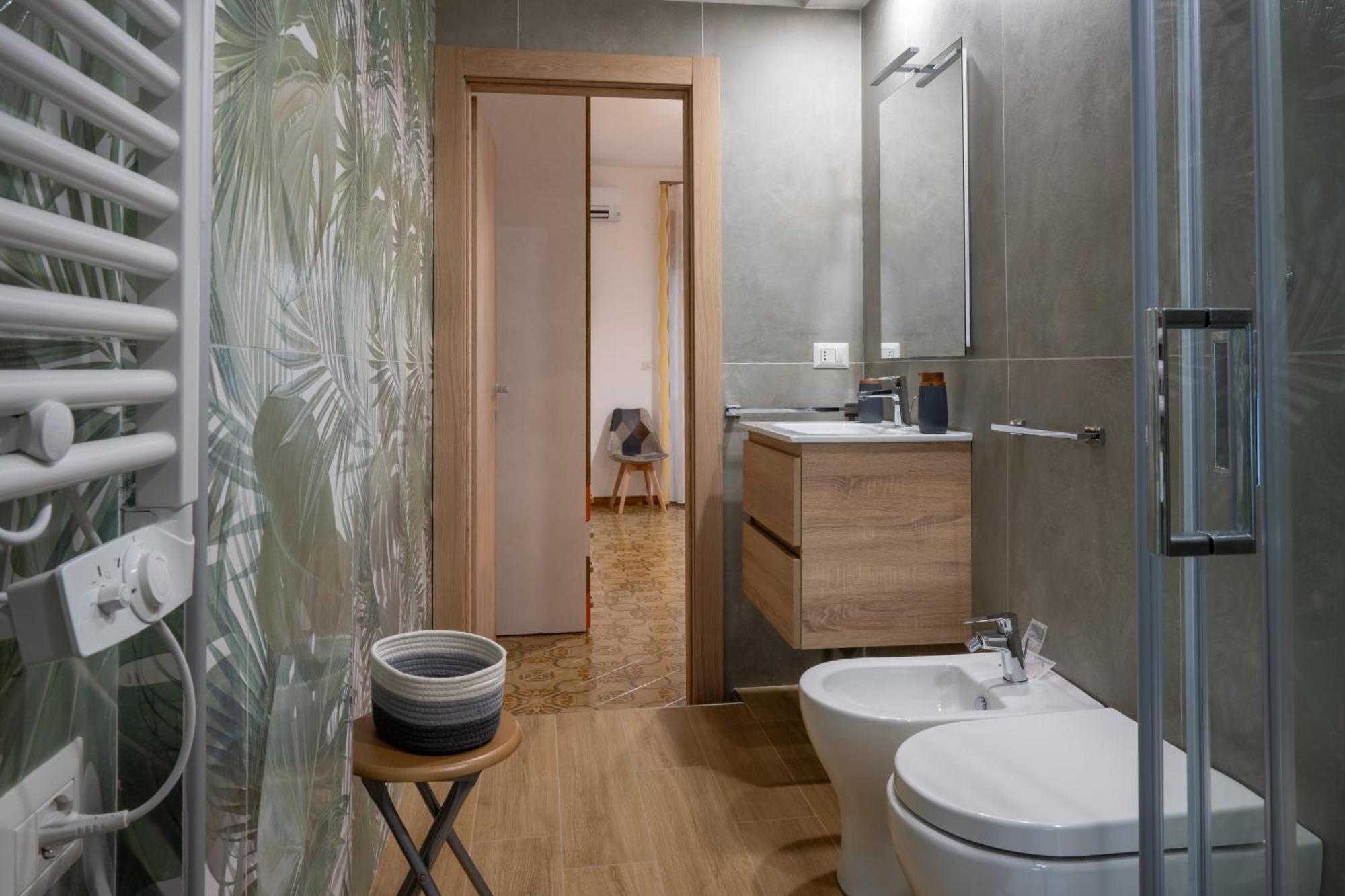 B&B Benvenuti Al Centro Caserte Extérieur photo